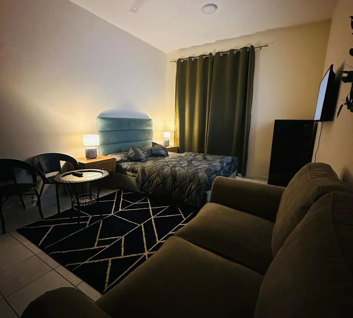 Comfortable Master Room With Attached Washroom Sharjah